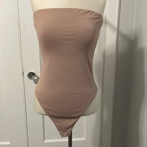 Aritizia nude bodysuit